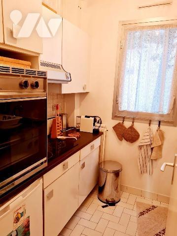 Rue Cambronne Paris XV, appartement LOUÉ de type T2 de 39m² carrez (41m² au sol), situé au 1er ...