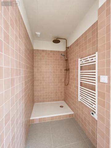 Achat - Appartement Dinard 35800 2 pièces 46 m 2 179 m 2