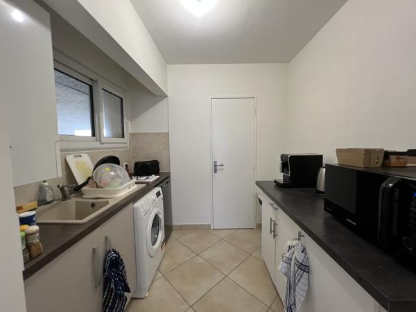 Appartement
                                                                                                                                                                                                                                                                                                                        2 pièce(s)                                                                                                                                                                                                          1 chambre(s)                                                                                                                                                                                                          45.6  m²