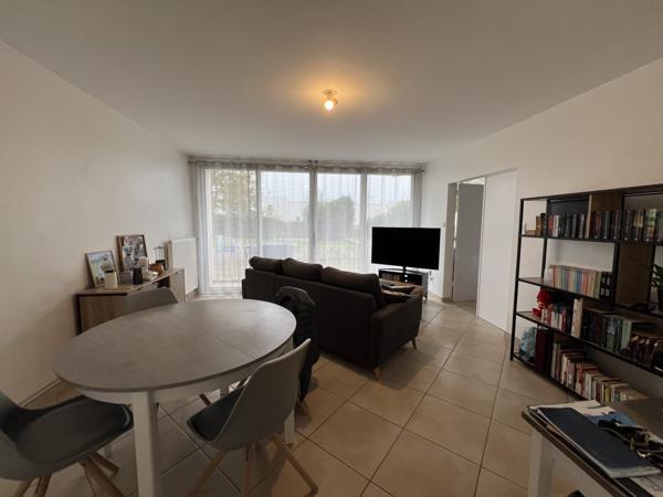 Appartement
                                                                                                                                                                                                                                                                                                                        2 pièce(s)                                                                                                                                                                                                          1 chambre(s)                                                                                                                                                                                                          45.6  m²