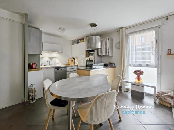 Appartement à vendre 4 pièces, T4, 85 m2 FONTENAY LE FLEURY (78)