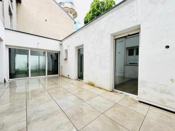 Appartement à vendre    5 pièces • 176,87 m2 Nancy