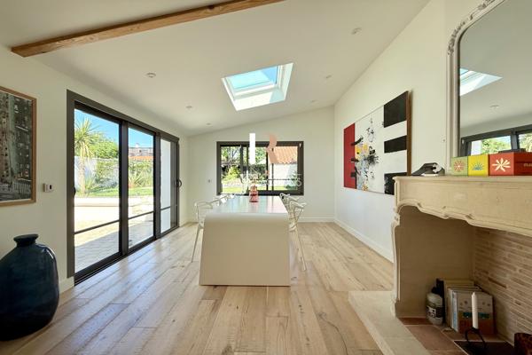 La Rochelle (17000) Fétilly - Maison aux prestations haut de gamme, garage, stationnements, chambre en rdc, piscine..