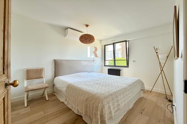 La Rochelle (17000) Fétilly - Maison aux prestations haut de gamme, garage, stationnements, chambre en rdc, piscine..