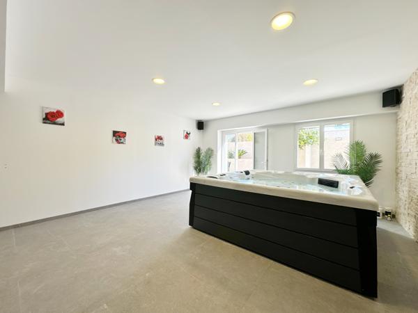 Superbe Ensemble Immobilier à Vic-la-Gardiole