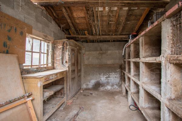 Dpt Rhône (69), à vendre AVEIZE, Ferme, 4 chambres et nombreuses dépendances