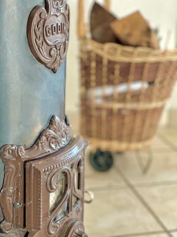 Dpt Rhône (69), à vendre AVEIZE, Ferme, 4 chambres et nombreuses dépendances