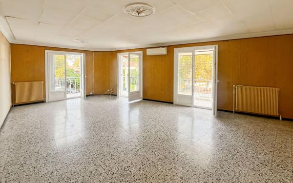 Appartement à vendre    4 pièces • 94 m2 Toulon