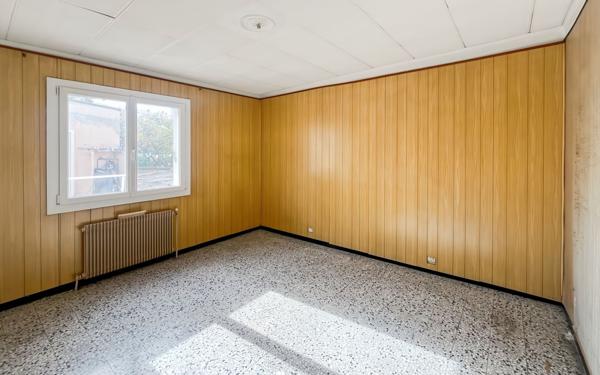 Appartement à vendre    4 pièces • 94 m2 Toulon