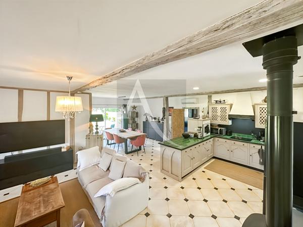 Superbe propriété avec gîte et 20 hectares