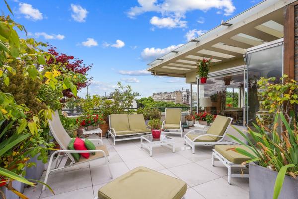 Vente Appartement de luxe Neuilly-sur-Seine 6 Pièces 147 m²