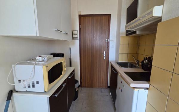 Appartement à vendre    1 pièce • 18 m2 Albi