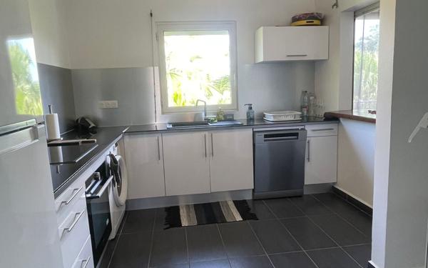 Appartement à louer    2 pièces •  Pointe-à-Pitre