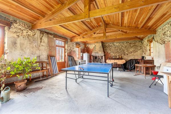 Vente Maison de luxe Arès 6 Pièces 250 m²