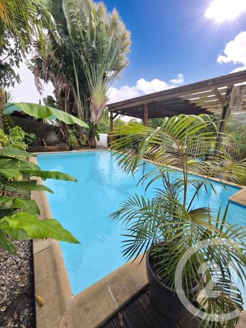 Maison à vendre  6 pièces - 125 m2 ST DENIS - 974