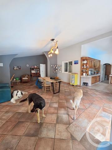 Maison à vendre  6 pièces - 125 m2 ST DENIS - 974