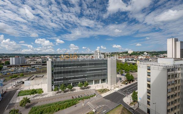 Vente Appartement110 m² - 4 Pièces - NANCY (54000)