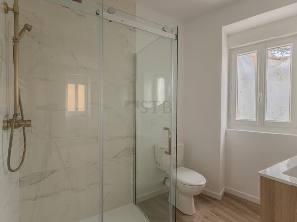 Appartement T2 rénové au premier étage à Vals-les-Bains