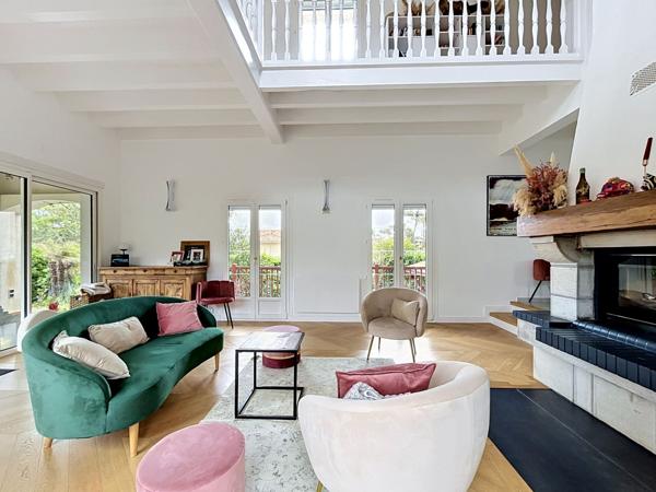 Vente Maison de luxe Anglet 5 Pièces 220 m²