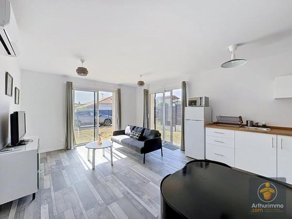 Location                                                      Maison
                        
                     3 pièces                      51 m2                     à Saint-Julien-en-Born