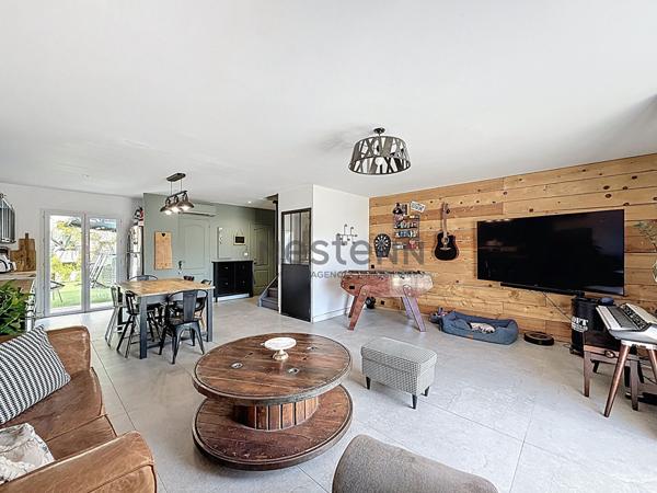 Maison T4 de 110m2 sur un terrain de 240m2- Double box ferme - SECTEUR LA VALENTINE