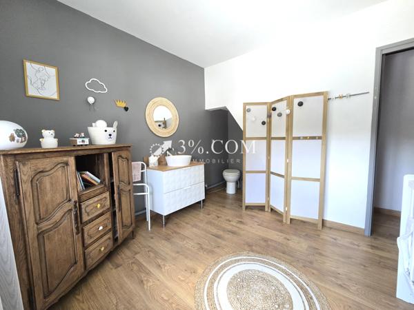 Maison 4 pièce(s) 3 chambre(s) 121 m²