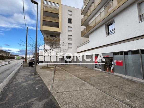 Location Appartement 2 pièces 42.45 m² - 33 RUE ALBERT FALSAN Lyon 69009