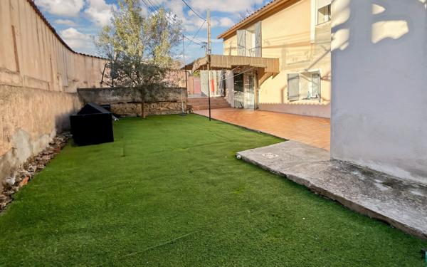 Maison à vendre    4 pièces •  Marseille 15