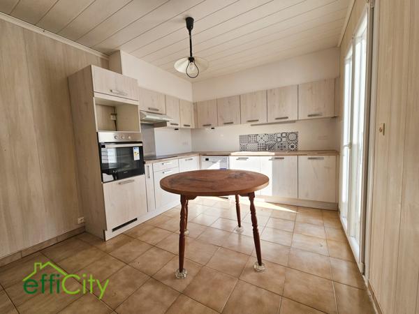 Maison 3 pièces - 77 m²