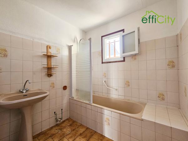 Maison 3 pièces - 77 m²