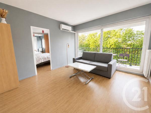 Appartement à vendre  3 pièces - 60,01 m 2   MERIGNAC  - 33