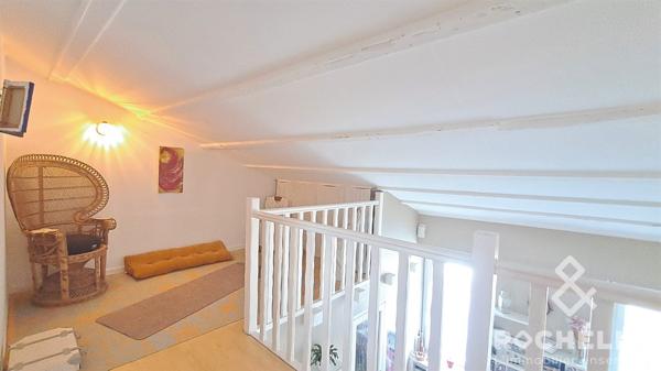 Maison ancienne rénovée T5 de 116 m2 avec dépendance et jardin