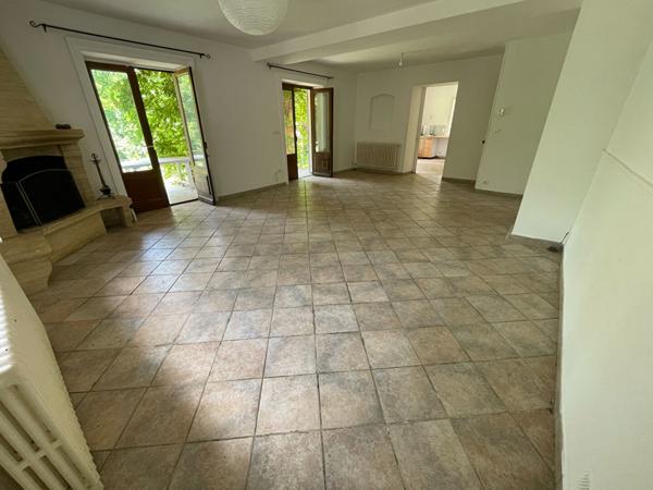 Maison Craponne 5 pièce(s) 172 m2, 4 ch, jardin, vue dégagée