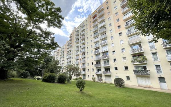 Appartement à vendre    4 pièces • 60,37 m2 Fresnes