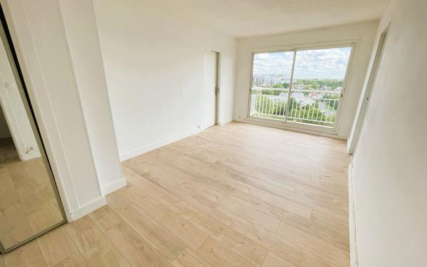 Appartement à vendre    4 pièces • 60,37 m2 Fresnes