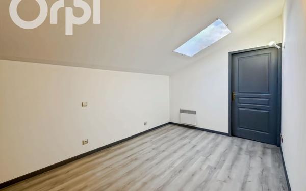 Appartement à louer    4 pièces • 55,88 m2 Labégude