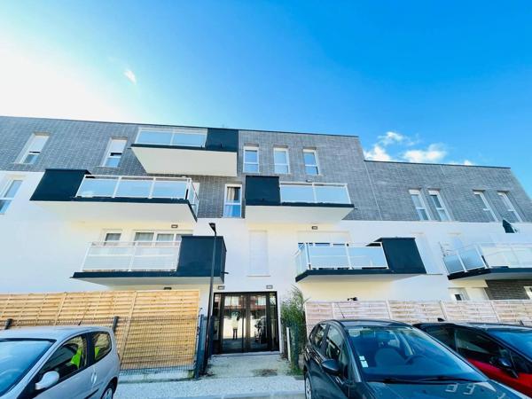 Vente                                                      Appartement
                        
                     2 pièces                      42 m2                     à Villenave-d'Ornon