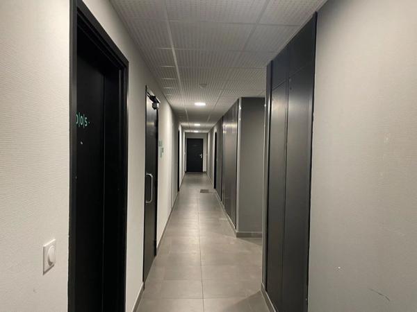 Vente                                                      Appartement
                        
                     2 pièces                      42 m2                     à Villenave-d'Ornon