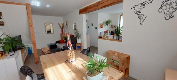 BELLE MAISON DE VILLAGE RENOVEE