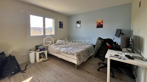 Maison contemporaine de 196 m²