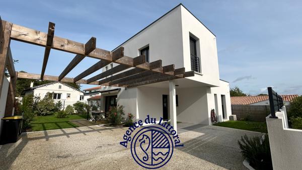 Maison 4 pièce(s) 3 chambre(s) 103 m²