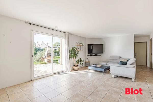 Maison 6 pièce(s)