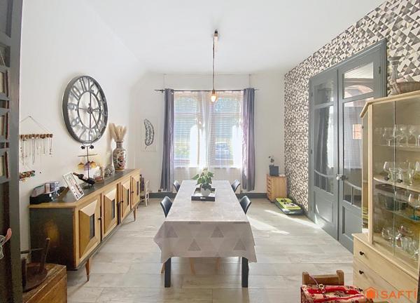 Maison 6 pièces 151m²