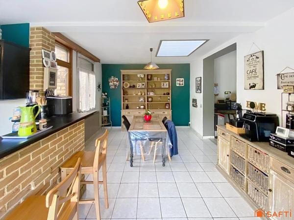 Maison 6 pièces 151m²