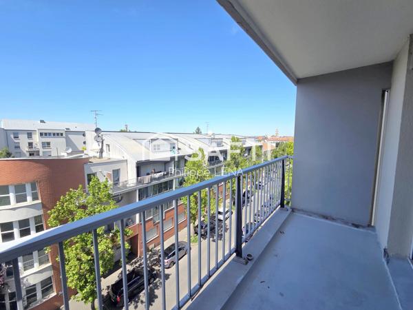 GRAND STUDIO BEL ETAT CENTRE-VILLE DE MULHOUSE