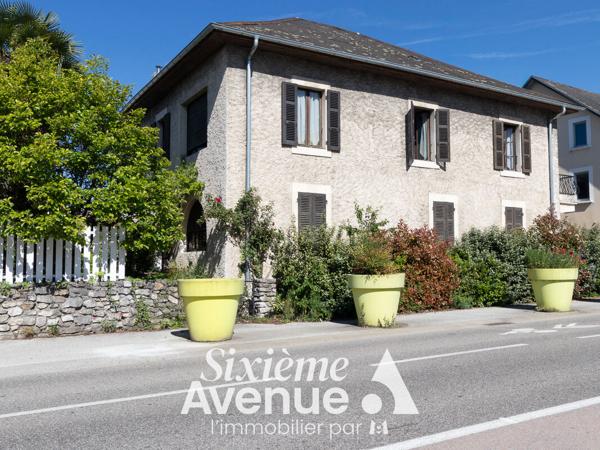Maison 10 pièces 240 m2