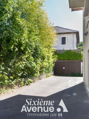 Maison 10 pièces 240 m2