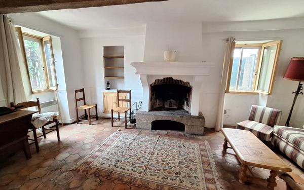 Maison à vendre    4 pièces • 85 m2 Saint-Laurent-du-Var