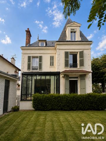 Maison à vendre 10 pièces 260 m² Saint-Maurice