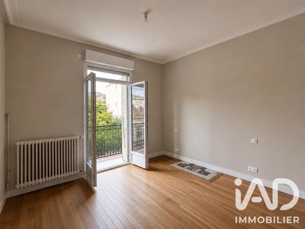 Maison à vendre 10 pièces 260 m² Saint-Maurice